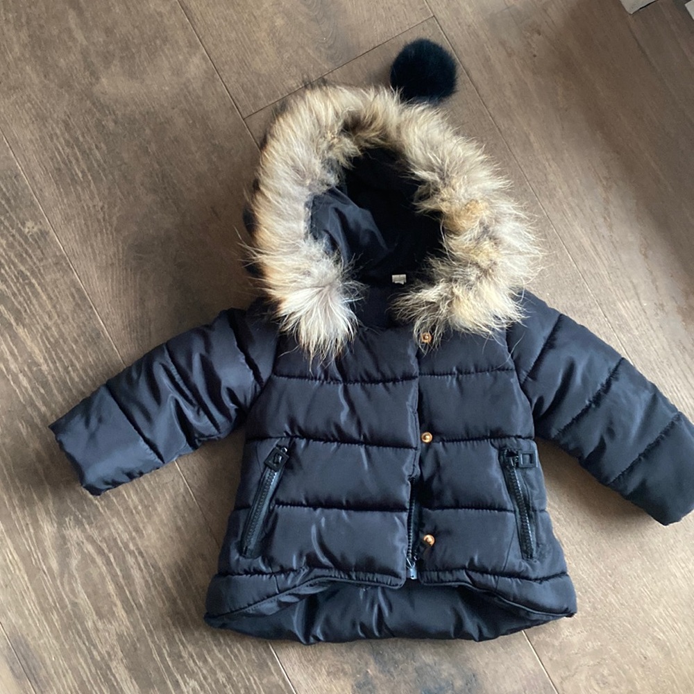 Baby Black puffer with fur hood